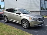 Used 2016 Volvo XC60 T6 image 2