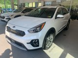 Used 2021 Kia Niro Touring image 2