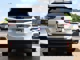 Used 2022 Subaru Outback Premium image 5