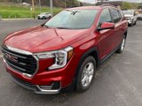 Used 2024 GMC Terrain SLE w/ Driver Convenience Package image 2