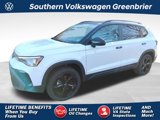 New 2025 Volkswagen Taos SE image 1
