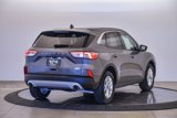 Used 2022 Ford Escape SE image 4