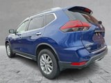 Used 2020 Nissan Rogue SV image 4