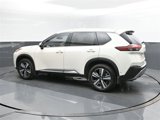 Used 2021 Nissan Rogue Platinum image 5