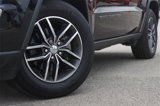 Used 2017 Jeep Grand Cherokee Limited image 3