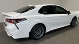 Used 2021 Toyota Camry SE image 3
