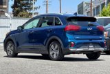 Used 2022 Kia Niro EX Premium image 6