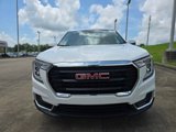 Used 2024 GMC Terrain SLE image 2