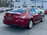 Used 2018 Toyota Camry LE image 3
