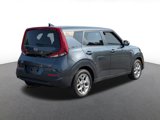 Used 2020 Kia Soul S image 3