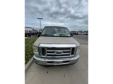 Used 2009 Ford E-350 and Econoline 350 XL image 2