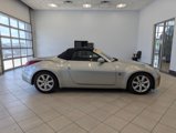 Used 2004 Nissan 350Z Touring image 2
