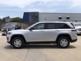 New 2025 Jeep Grand Cherokee Laredo image 4