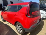 Used 2022 Kia Soul LX w/ Technology Package image 4