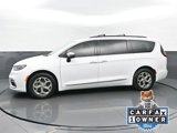 Used 2023 Chrysler Pacifica Limited image 2