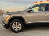 Used 2019 GMC Acadia SLE image 2