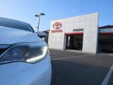 Used 2017 Toyota Avalon Limited image 4