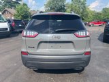 Used 2021 Jeep Cherokee Latitude Lux w/ Comfort/Convenience Group image 3