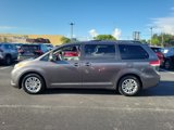 Used 2014 Toyota Sienna L image 3