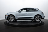 Certified 2024 Porsche Macan image 2
