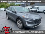 Used 2022 Ford Escape Titanium image 2