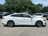 Used 2022 Chevrolet Malibu LT w/ Leather Package image 4
