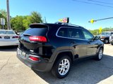 Used 2017 Jeep Cherokee Latitude w/ Cold Weather Group image 5