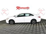 Used 2017 Toyota Camry LE image 4