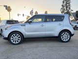 Used 2018 Kia Soul + image 4