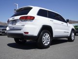 Certified 2022 Jeep Grand Cherokee Laredo E image 4