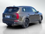 Used 2021 Kia Telluride EX w/ EX Premium Package image 4