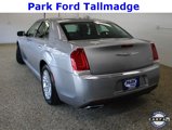 Used 2017 Chrysler 300 Limited image 3
