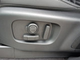 Used 2025 Land Rover Discovery S image 4