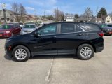 Used 2022 Chevrolet Equinox LT image 2