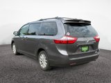 Used 2015 Toyota Sienna LE image 4