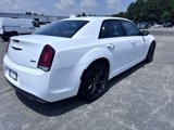 Used 2023 Chrysler 300 Touring w/ Sport Appearance Package image 5