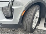 New 2024 Cadillac XT4 Luxury w/ Cold Weather Package image 4