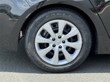 Used 2020 Toyota Corolla LE image 6