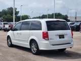 Used 2015 Dodge Grand Caravan SXT image 4