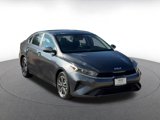 Used 2024 Kia Forte LXS image 3