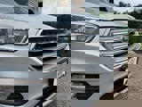 Used 2019 Ford Escape SE image 2