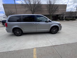 Used 2016 Dodge Grand Caravan SE image 5
