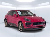 Certified 2022 Porsche Macan image 3