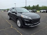 Used 2021 Ford Escape SE image 2