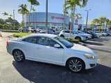 Used 2013 Volvo C70 T5 image 2