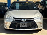 Used 2017 Toyota Camry SE image 2