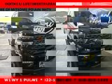 Used 2023 Ford Explorer XLT w/ Equipment Group 202A image 3