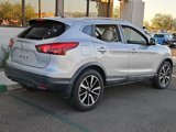 Used 2018 Nissan Rogue Sport SL image 3