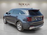 Used 2025 Kia Sorento LX image 3