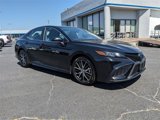 Used 2023 Toyota Camry SE image 2